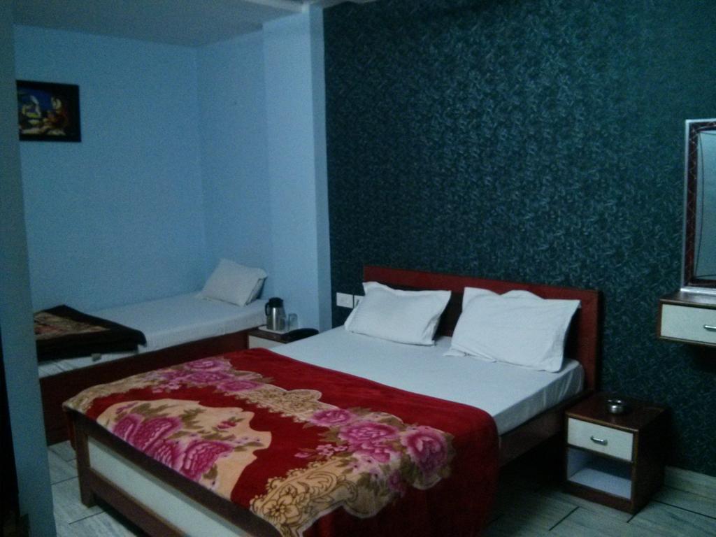 جايبور Oyo 15242 Hotel Rathi Palace المظهر الخارجي الصورة